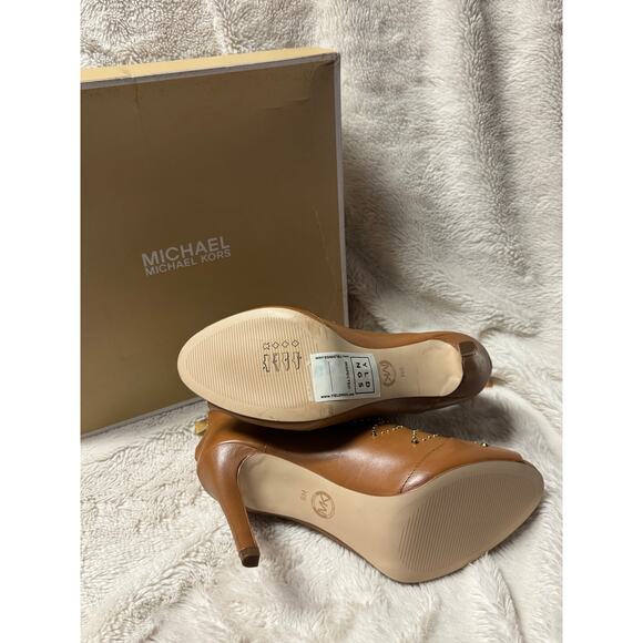 Michael Kors Studded Leather Peep Toe Booties Tan Sz 8M New - Picture 3 of 6